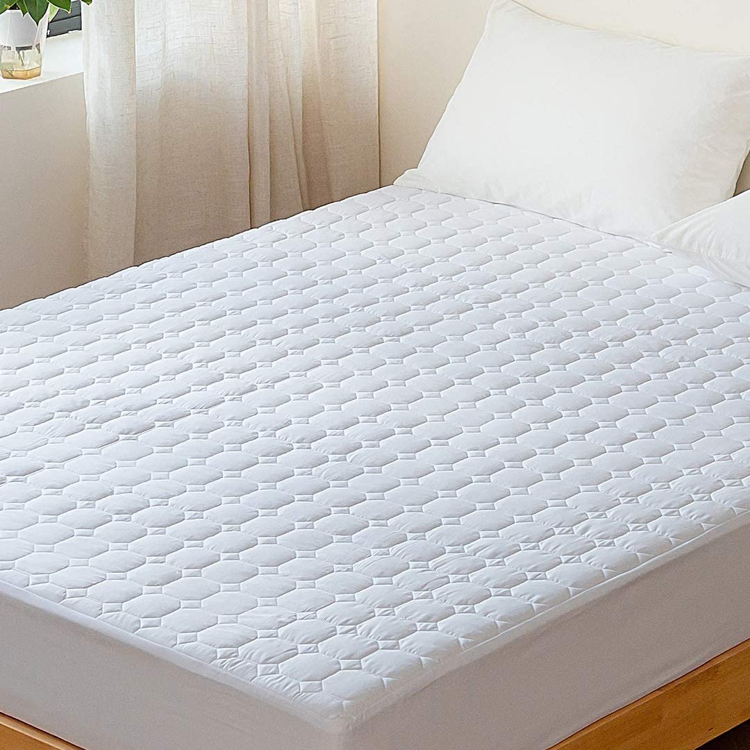 Kono Quilted Extra Deep Mattress Protector Double Bed